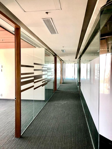 Oficina En Renta En Lomas Altas Torre Quadrata