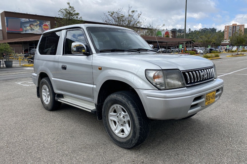 Toyota Prado 2.7 Sumo