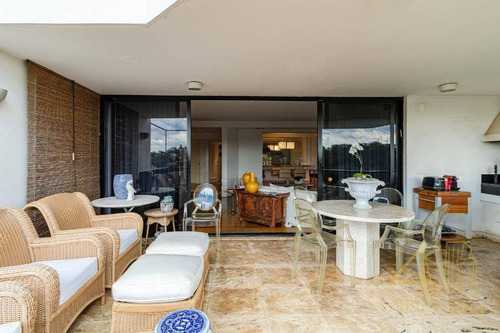 Imagem 6 de 30 de King Albert Na R. Barão De Campos Gerais, 74. Apartamento Reformado À Venda, 380 M², Varanda Gourmet, 4 Suítes, Lazer Completo E 6 Vagas. Real Parque - Ap2718