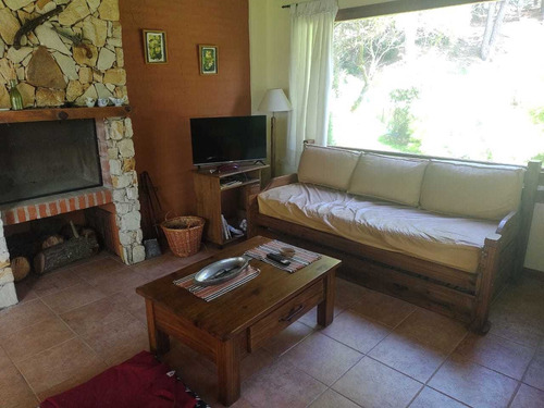 Casa En Alquiler Mar De Las Pampas Con Pileta.