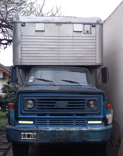 Chevrolet C814
