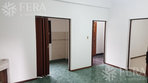 Imagen 4 de 25 de Venta De Departamento Tipo Casa De 5 Ambientes Con Patio En Wilde (26413)