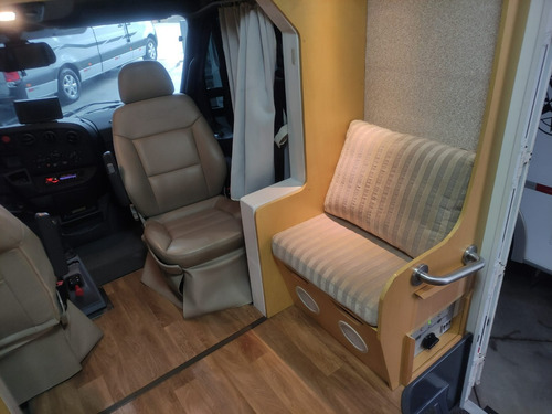 Motor Home Nacional Santo Inácio 8.5si Ano 2012 - Y@w2
