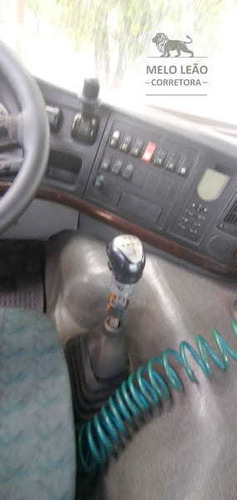 Imagem 13 de 15 de Sinotruck Howo 6x2 380 Cavalo Mecanico 11/11