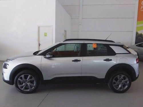 Imagem 8 de 9 de Citroën C4 Cactus 1.6 Vti 120 Flex Feel Eat6