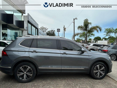 Volkswagen Tiguan Premium 2.0 2019 - Vladimir