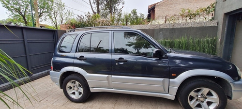 Suzuki Grand Vitara 2.0 Mt