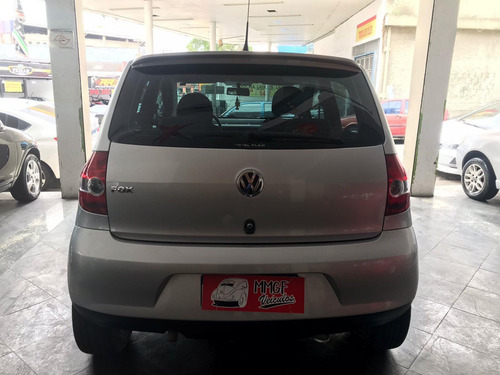 Imagem 5 de 8 de Volkswagen Fox Plus 1.6 8v Flex Completo