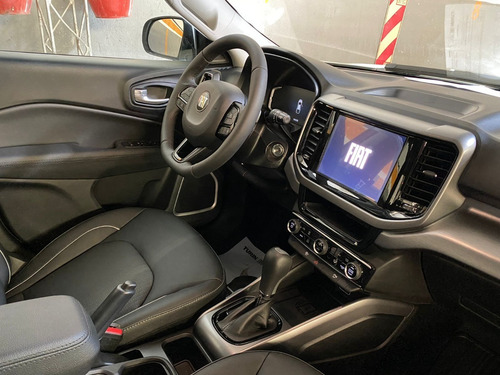 Imagen 7 de 10 de Fiat Toro Freedom 4x2 At6 2022 Okm