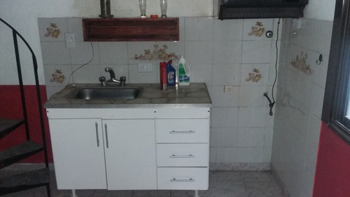 Imagen 5 de 18 de Depto T Casa Al Fte 3 Amb, Con Patio, Terraza Y Quincho