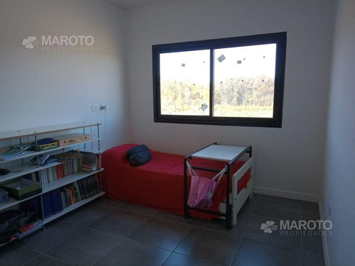 Imagen 14 de 22 de Casa En Venta En Puertos De Escobar - Maroto Propiedades