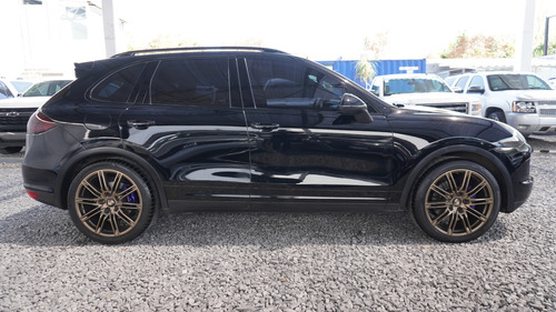 Porsche Cayenne 4.8 V8 Tiptronic S At