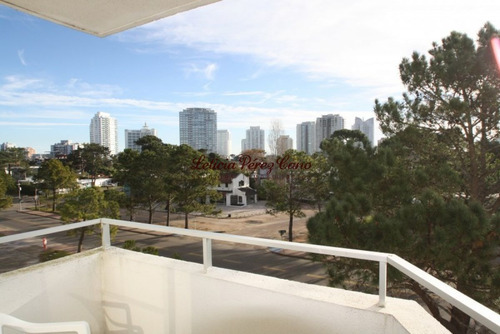 Imagen 11 de 27 de Apartamento En Venta 2 Dormitorios En Aidy Grill, Punta Del Este