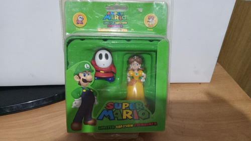 Super Mario Limited Edition Figuries Daisy Y Shy Guy (Usado)