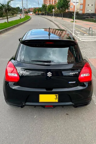 Suzuki Swift 1.2 Hybrid 2Wd