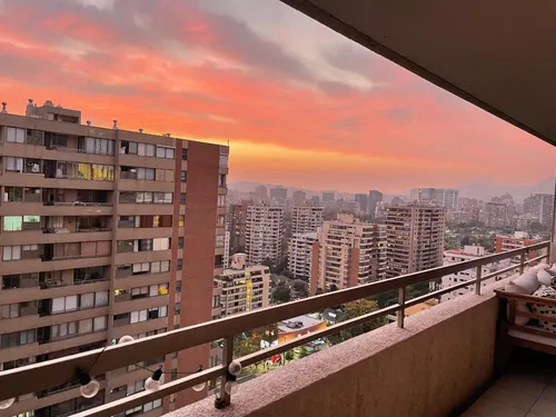 Oferta - Excelente Departamento Amoblado En Las Condes