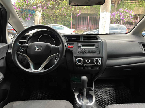 Imagem 6 de 8 de Honda Fit 2017 1.5 Lx Flex Aut. 5p