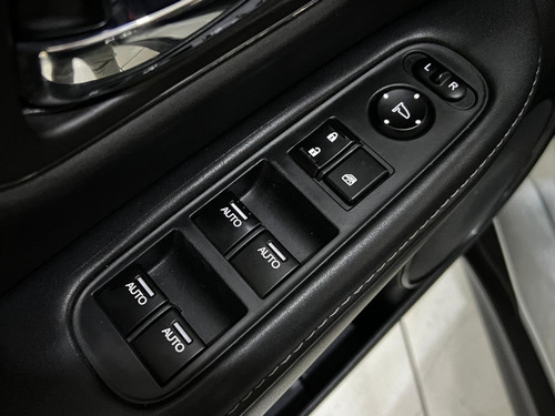 Honda HR-V 1.8 16V FLEX LX 4P AUTOMÁTICO