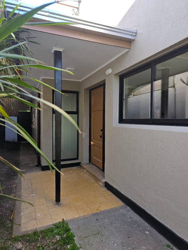 Arriendo Linda Casa 5 Dormitorios 3 Baños 8 Estac Centrica