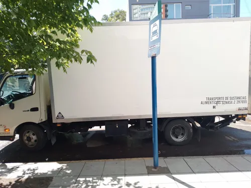 Unico Dueño Caja Con Ganchera Equipo Supercongelado.todo Ok