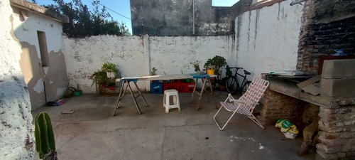 Venta Casa A Reciclar En Alto Alberdi 3 Dorm