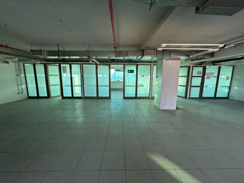 Arriendo De Oficinas En Mallplaza Alameda