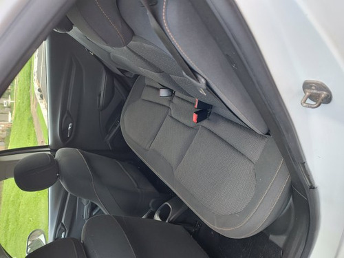 Chevrolet Onix Onix 1.4 MPFI LTZ 8V FLEX 4P MANUAL