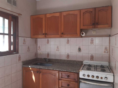 Imagen 8 de 29 de Venta Ph En Ramos Mejia 4 Amb Con Cochera Y Patio