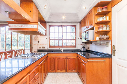 Venta Imponente Chalet S/lote De 17x48 Lanús Este