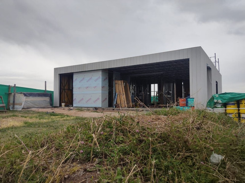 Imagen 16 de 18 de Casa En Venta En San Ramiro - Pilar Del Este