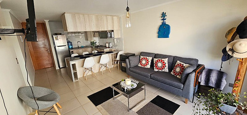 Se Arrienda Depto. Amoblado 3d+2b+e En Condominio Algarrobo