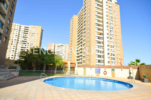Departamento En Av, Cerro Paranal 83 M2 Totales