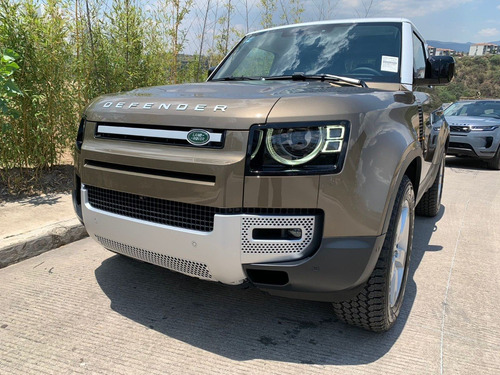Imagen 1 de 12 de Land Rover Defender 2021