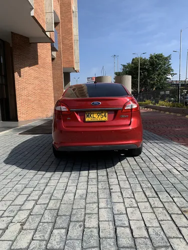 Ford Fiesta 1.6 Hatchback Automática