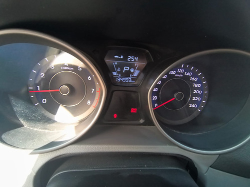 Hyundai Elantra 1.8 Gls Mt