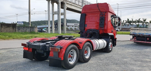 Imagem 4 de 9 de Iveco Stralis 420 6x2