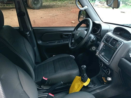 Mitsubishi Pajero Tr4 4x2 Mt 2.0 16v Hp Flex