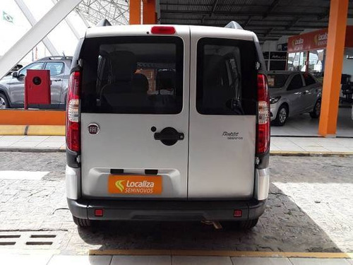 Imagem 2 de 11 de Fiat Doblò 1.8 Mpi Essence 7l 16v Flex 4p Manual