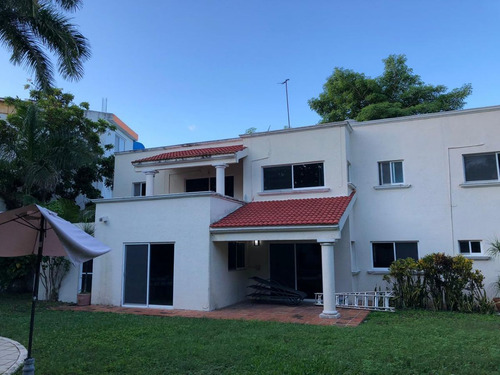 Casa En Residencial Campestre, Cancun, Q. Roo.