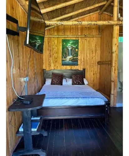 Finca Hotel En El Peñol En Venta.