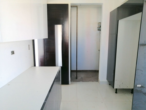 Apartamento En Venta En Avenida Sarasota, Bella Vista