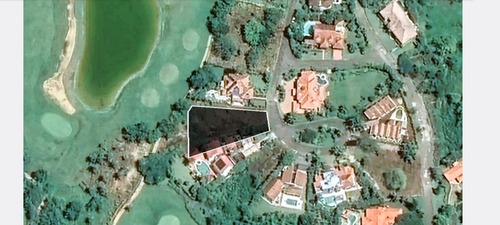 Solar En Juan Dolio Guavaberry Golf & Cuntry Club Juan Dolio De 1846 Metros