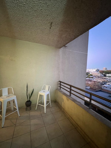 Vendemos Departamento Semiamoblado Ed. En Costa Azul