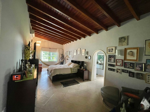 Josseyris Jimenez Vende Casa En Guataparo