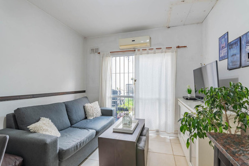 Ph En Venta 3 Ambientes Al Frente Con Jardin Y Pileta.