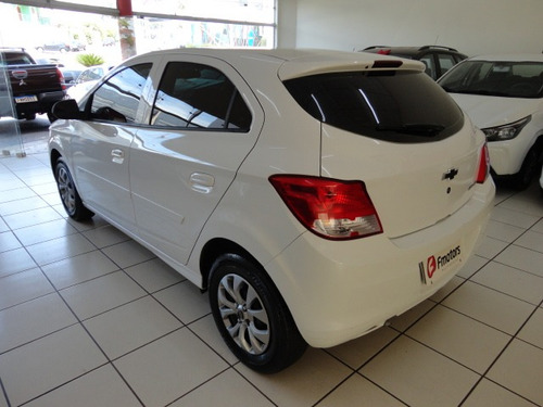 Chevrolet Onix 1.0 MPFI LT 8V FLEX 4P MANUAL
