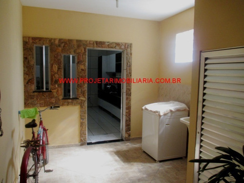 Imagem 7 de 19 de Posse, Nova Iguaçu.casa 3 Quartos, 2 Banheiros, Terraço E 2 Vg.garagem. - Ca00460 - 32690450