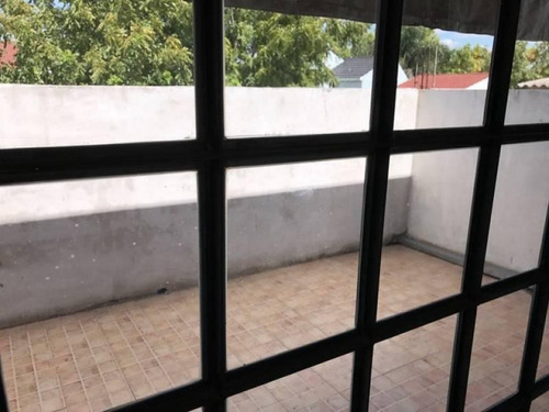 Imagen 6 de 6 de Casa Venta - Merlo Norte - Permuta - Con 2 Departamentos - Inversores