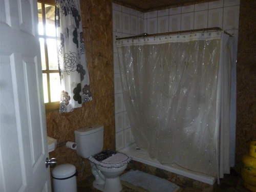 Casa En Venta De 3 Dorm. En Ancud