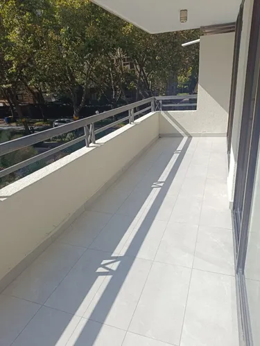 Amplio Depto Un Dormitorio, Gran Terraza, Cocina Separada